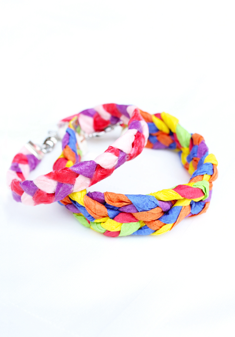 Fun Paper Craft for kids and adults: Learn how to make bracelets using leftover crepe paper!